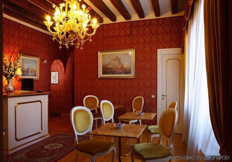 Hotel Castello Venezia Esterno foto